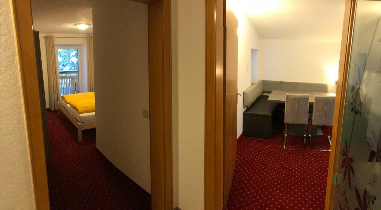Appartements Dobler - S'Darhuam Sankt Leonhard im Pitztal Eksteriør billede