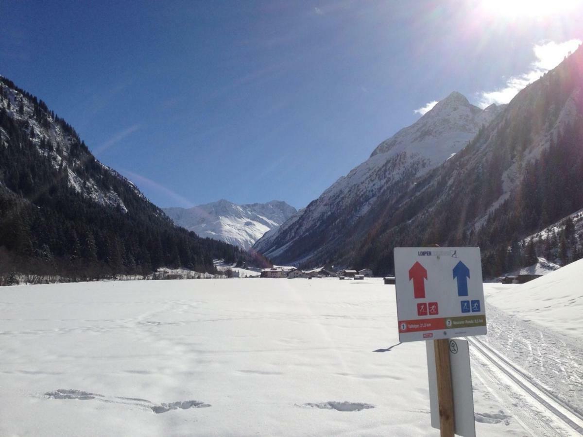 Appartements Dobler - S'Darhuam Sankt Leonhard im Pitztal Eksteriør billede